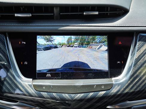 Used 2024 Cadillac XT6 Premium Luxury image 34