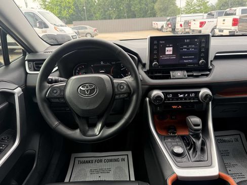 Used 2019 Toyota RAV4 Adventure AWD/4WD image 21