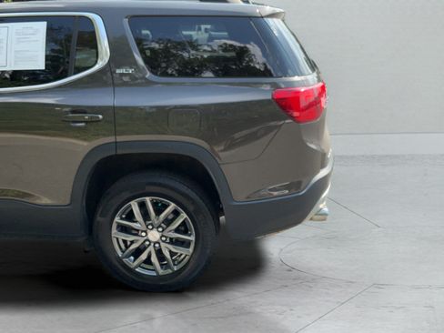 Certified 2019 GMC Acadia SLT FWD image 28
