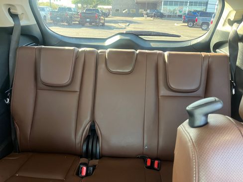 Used 2019 Subaru Ascent Touring w/ Popular Package #2A image 16