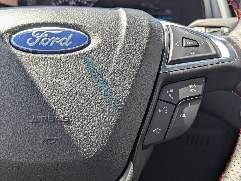 Used 2024 Ford Edge ST-Line AWD/4WD image 16