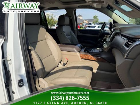 Used 2019 Chevrolet Tahoe Premier RWD image 12
