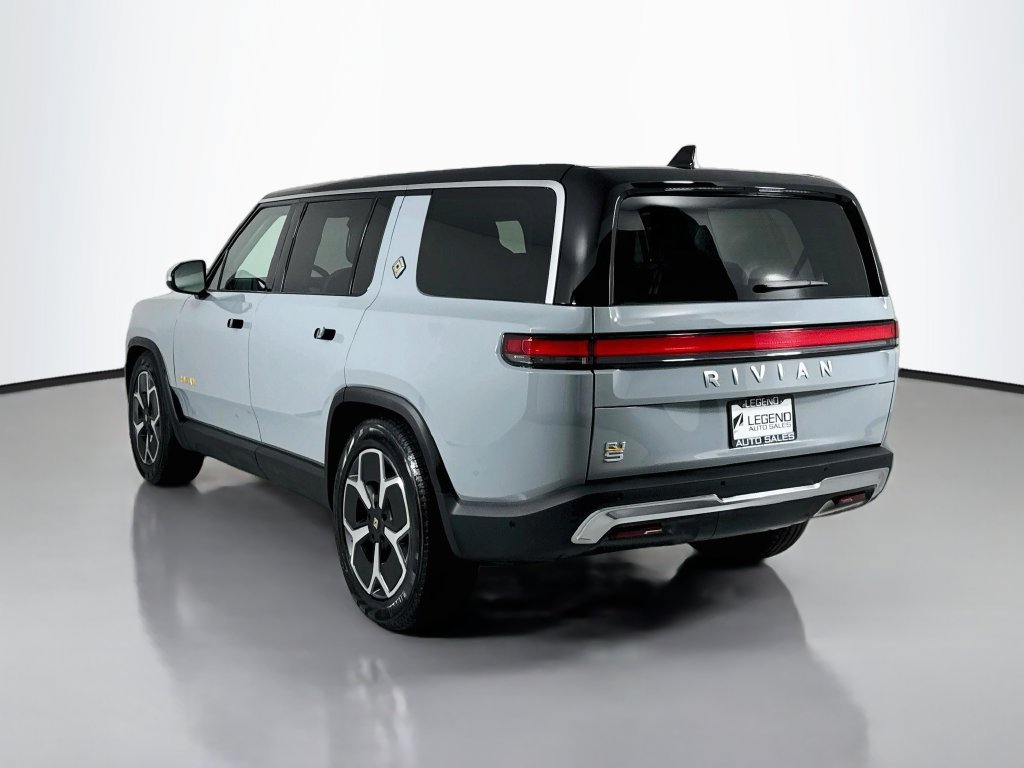 Used 2024 Rivian R1S Adventure Quad AWD/4WD image 8