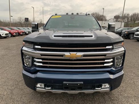 Used 2020 Chevrolet Silverado 2500 High Country w/ Z71 Off-Road Package image 8