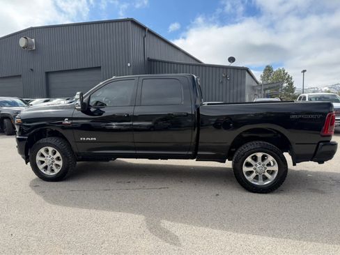 Used 2025 RAM 3500 Laramie w/ Sport Appearance Package AWD/4WD image 17