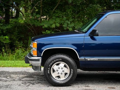 Used 1994 Chevrolet Blazer Silverado 2dr 4WD SUV image 5