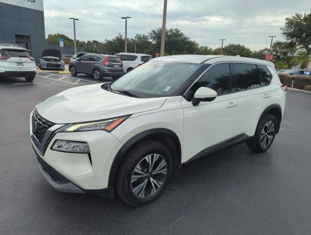 Certified 2021 Nissan Rogue SV FWD image 14