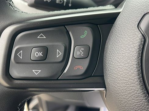 New 2025 Jeep Gladiator Sport image 20