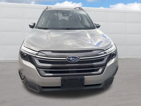 Used 2025 Subaru Forester Limited AWD/4WD image 13