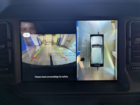 New 2026 Ford Bronco Badlands image 19