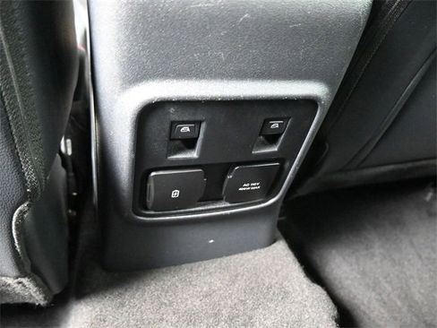 Used 2022 Ford Bronco Wildtrak image 26