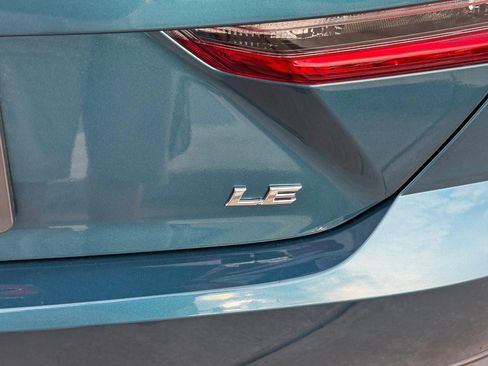 Used 2025 Toyota Camry LE FWD image 8