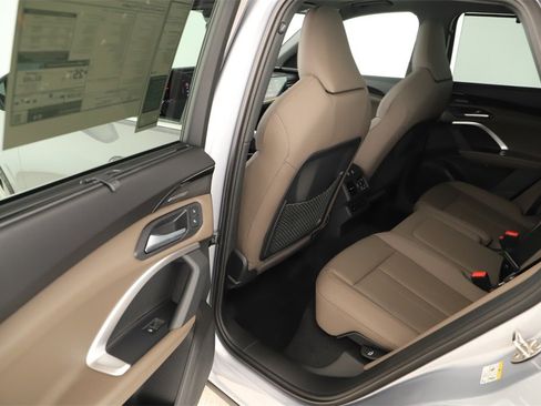 New 2025 Audi Q5 Prestige image 27