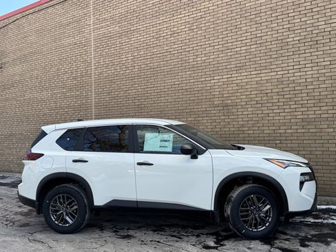 New 2026 Nissan Sentra SV w/ SV Convenience Package image 3