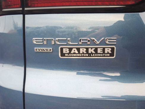 Used 2025 Buick Enclave Preferred image 32