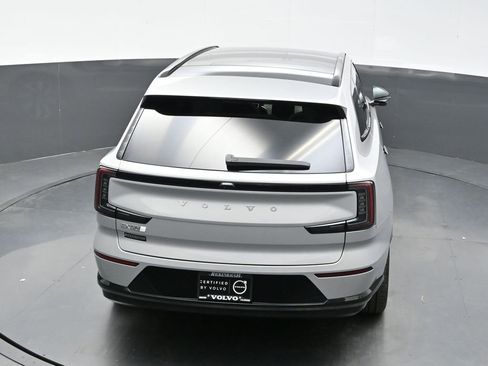 New 2025 Volvo EX90 Ultra image 33