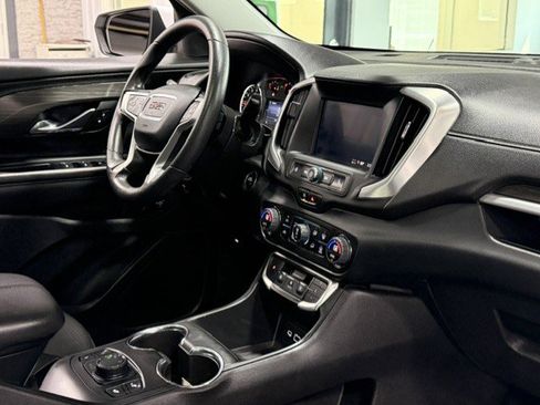 Certified 2023 GMC Terrain SLE w/ Driver Convenience Package AWD/4WD image 8