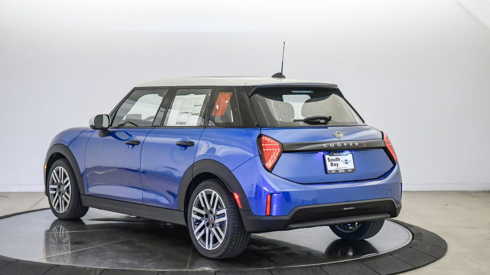 New 2026 MINI Cooper S FWD image 2