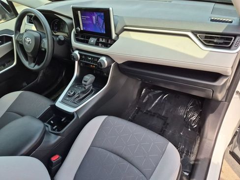 Used 2023 Toyota RAV4 XLE w/ Convenience Package AWD/4WD image 19