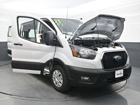 Used 2025 Ford Transit 250 Low Roof w/ Exterior Upgrade Package RWD image 46