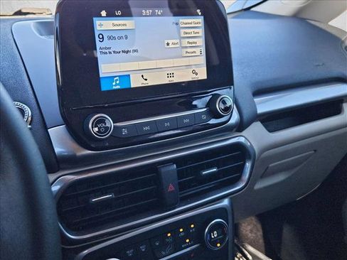 Used 2018 Ford EcoSport SE image 14