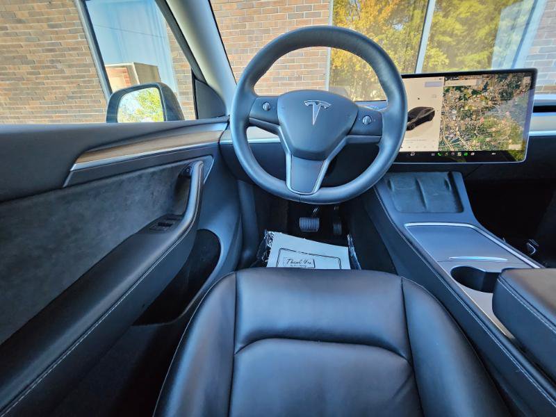 Used 2023 Tesla Model Y Long Range AWD/4WD image 4