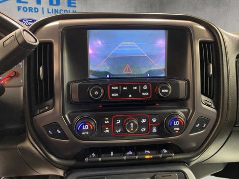 Used 2015 GMC Sierra 1500 SLT AWD/4WD image 18
