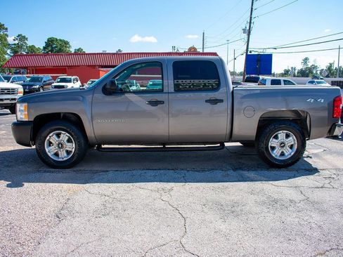 Used 2013 Chevrolet Silverado 1500 W/T w/ Skid Plate Package image 3