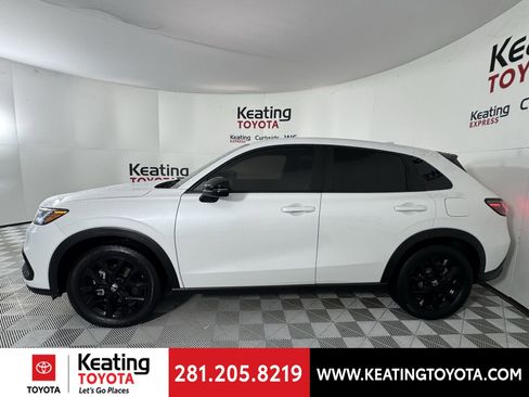 Used 2023 Honda HR-V Sport image 7