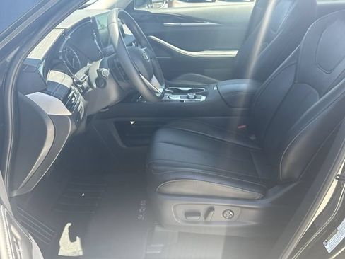 Used 2025 INFINITI QX60 Pure FWD image 3
