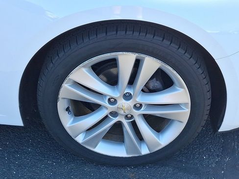 Used 2016 Chevrolet Cruze LTZ FWD image 8