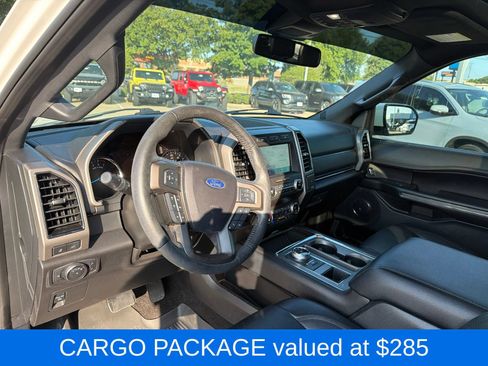 Used 2020 Ford Expedition XLT w/ Equipment Group 202A RWD image 10
