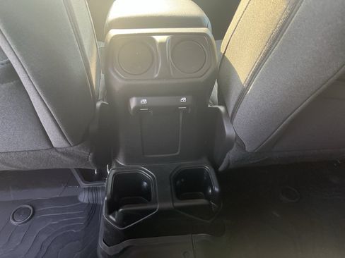 Used 2026 Jeep Wrangler Unlimited Sport AWD/4WD image 17