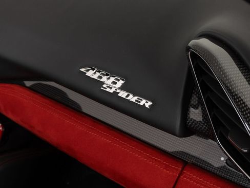Used 2018 Ferrari 488 Spider RWD image 39