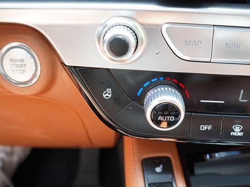 Certified 2024 Kia Telluride EX X-Line AWD/4WD image 30