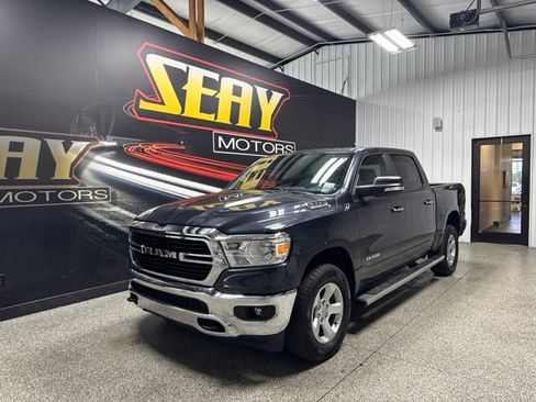 Used 2020 RAM 1500 Big Horn AWD/4WD image 1