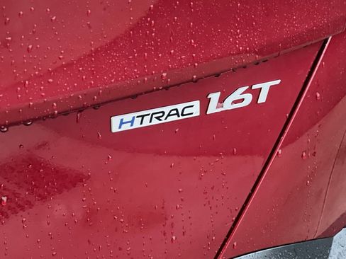 New 2026 Hyundai Kona SEL Premium image 7