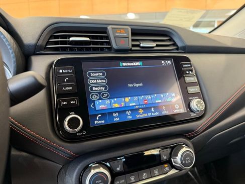 New 2025 Nissan Versa SR w/ Trunk Package image 19