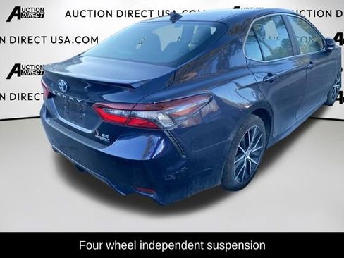 Used 2022 Toyota Camry SE image 7