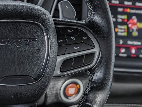 Used 2019 Dodge Challenger SRT Hellcat Redeye image 19