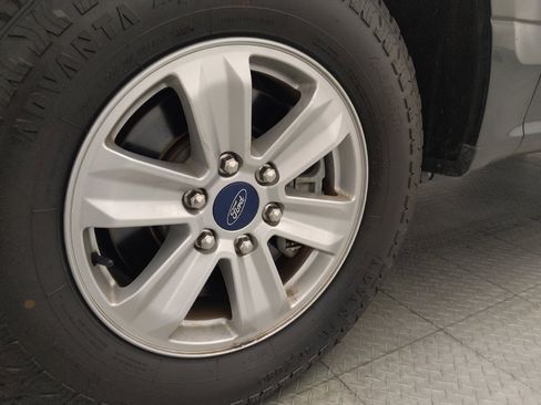 Used 2020 Ford F150 XLT RWD image 31