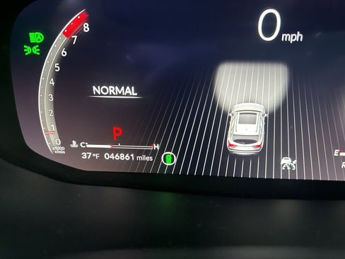 Used 2024 Acura MDX A-Spec image 12