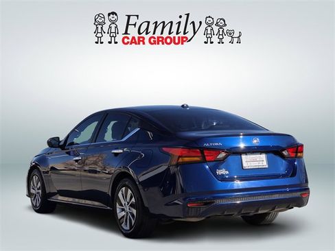 Used 2019 Nissan Altima 2.5 S image 3