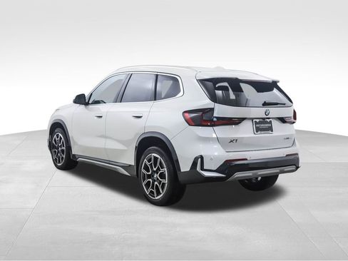 New 2026 BMW X1 xDrive28i w/ Convenience Package image 3