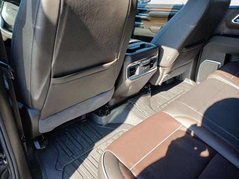 Used 2024 GMC Sierra 1500 Denali AWD/4WD image 15