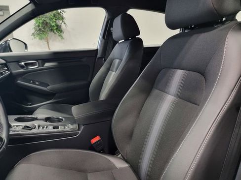 Certified 2025 Honda Civic Sport image 13