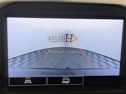 Used 2021 Chevrolet Silverado 1500 LT Trail Boss w/ Convenience Package II image 21