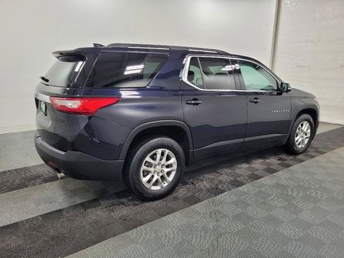 Used 2020 Chevrolet Traverse LT image 10