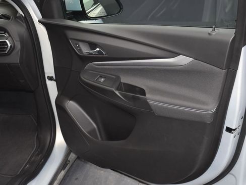 Used 2023 Chevrolet Bolt EUV LT image 22