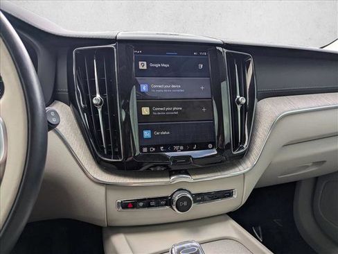 Used 2023 Volvo XC60 T8 Ultimate image 13